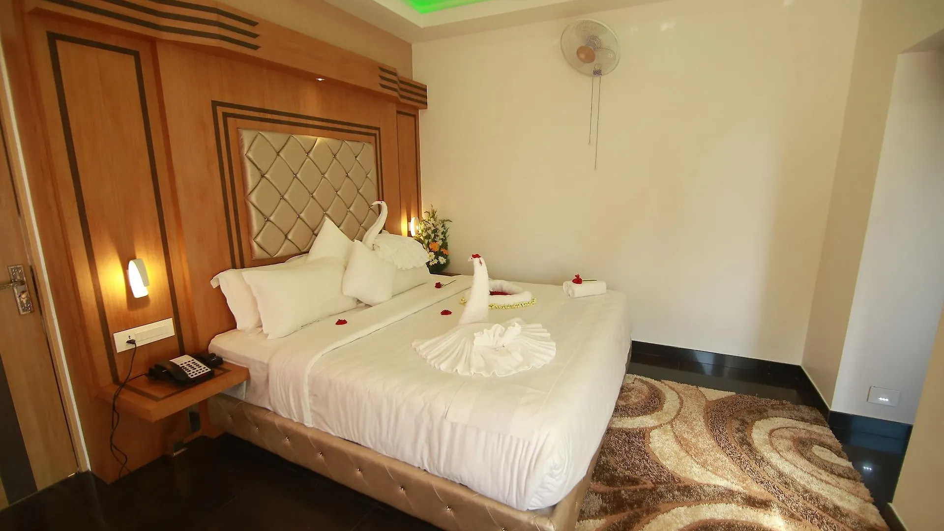 酒店 Parakkat Nature Resorts 蒙纳